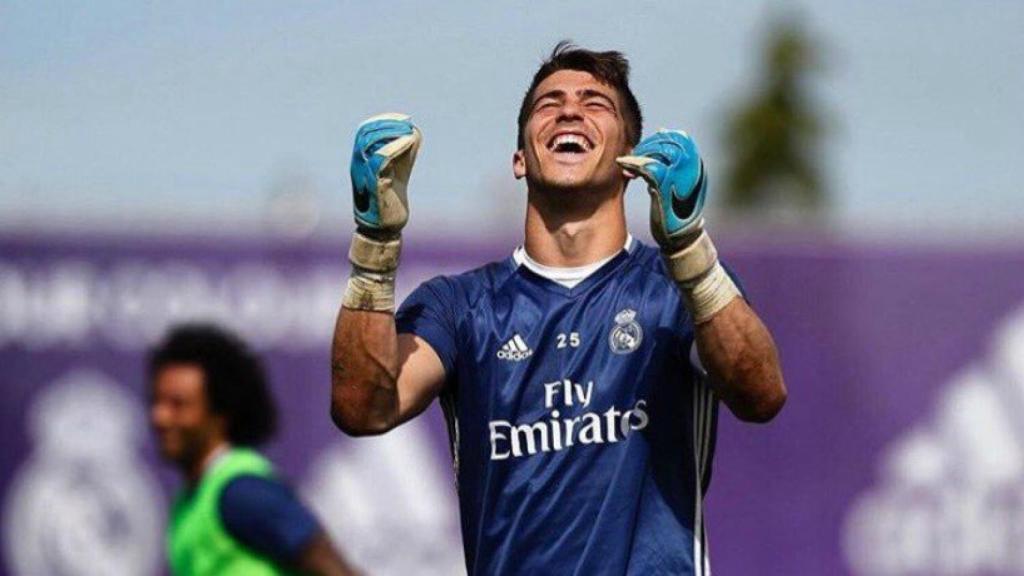 Rubén Yáñez, en el entrenamiento del Madrid. Foto. Twitter (RYanez93)