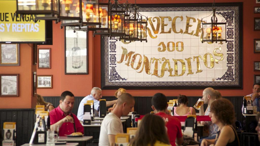 Establecimiento de 100 Montaditos, del Grupo Restalia.