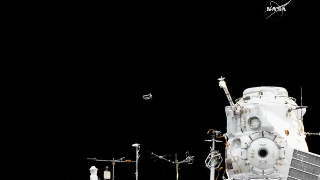 satelite impreso 3d 4