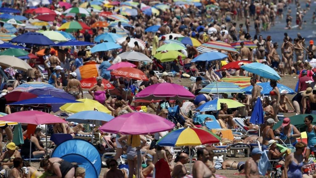 Una playa española en verano