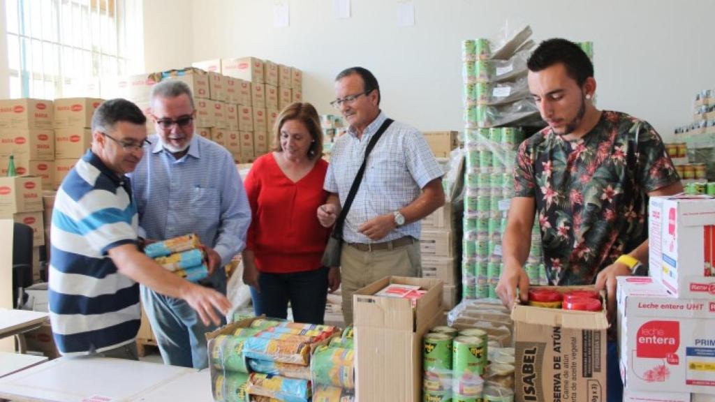 Reparto alimentos CHF leon