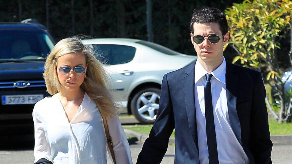 Ana Villarrubia junto a Álvaro Rojo Quintana.