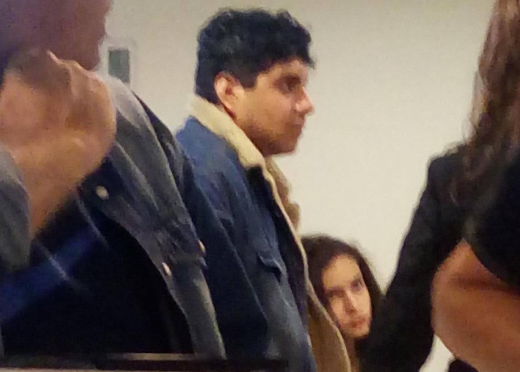 Gurdjieff, junto con Patricia Aguilar en el aeropuerto de Chile.