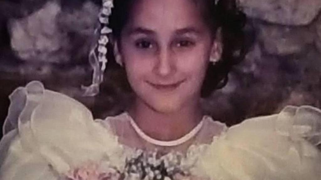 Yara, en su comunión. Una imagen subida por su hermano hace tiempo.