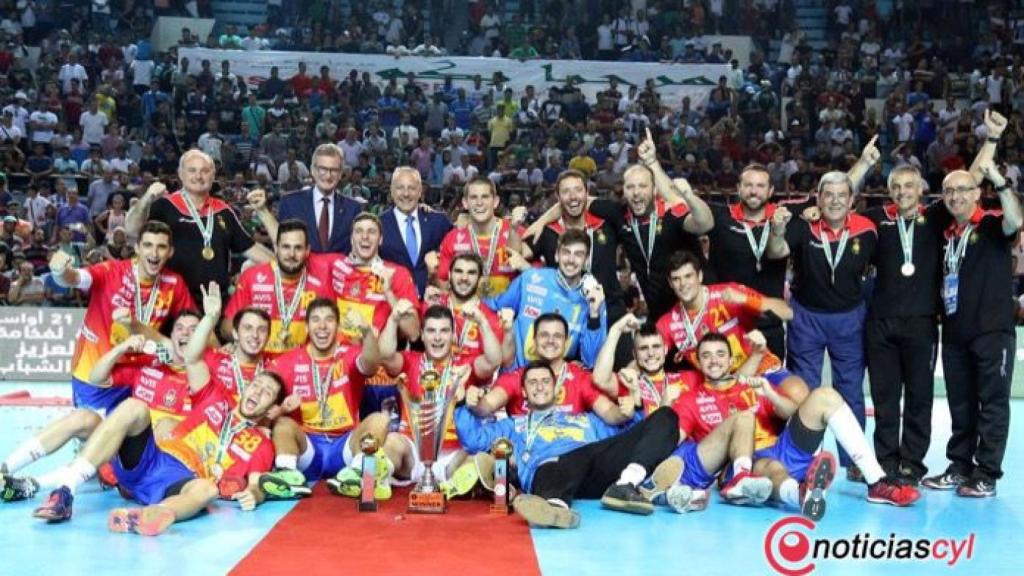 homenaje internacionales balonmano valladolid 1