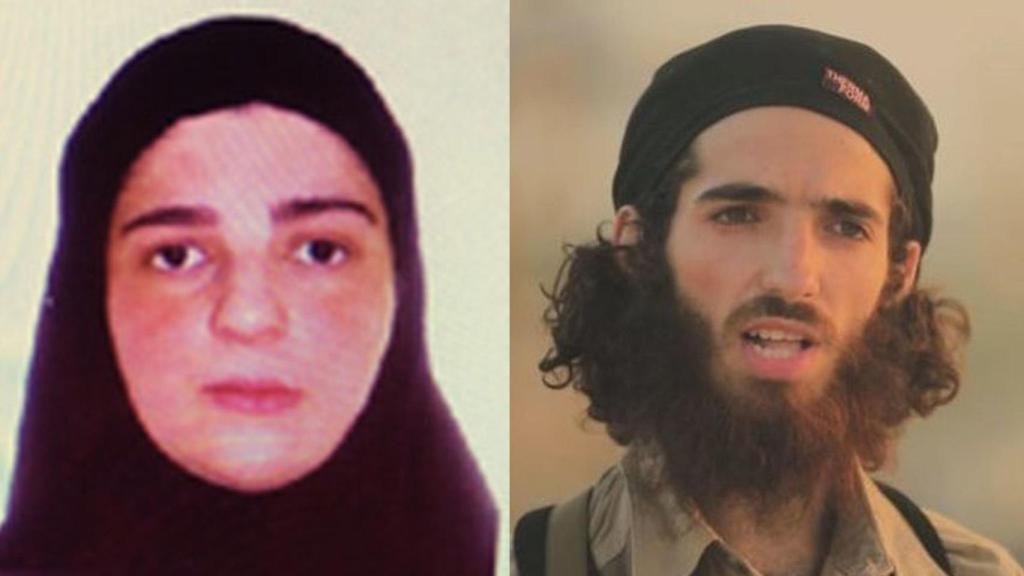 Tomasa Pérez con su hijo, el joven que sale en el último vídeo de Daesh amenazando a España con nuevos atentados.