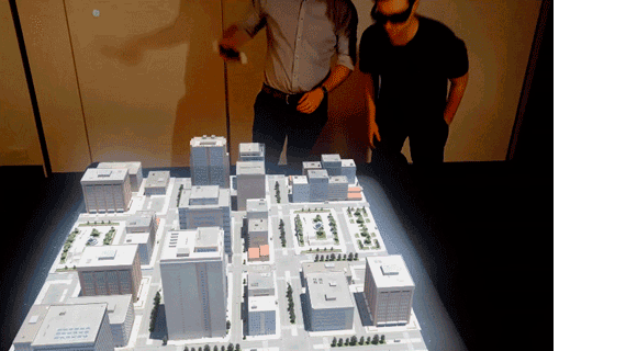 mesa-holografica-euclide