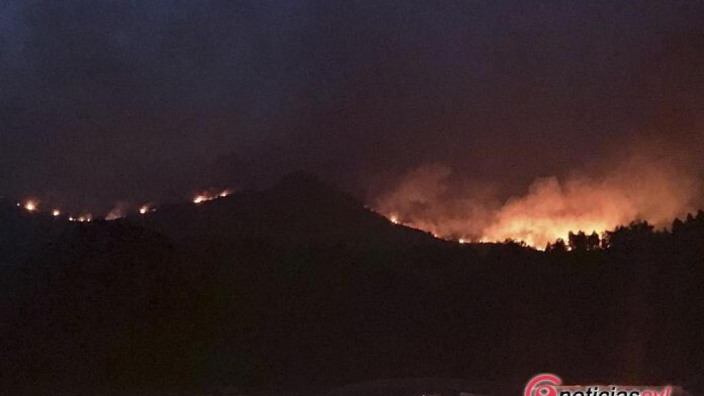 Avila-incendio-Medinilla-bomberos