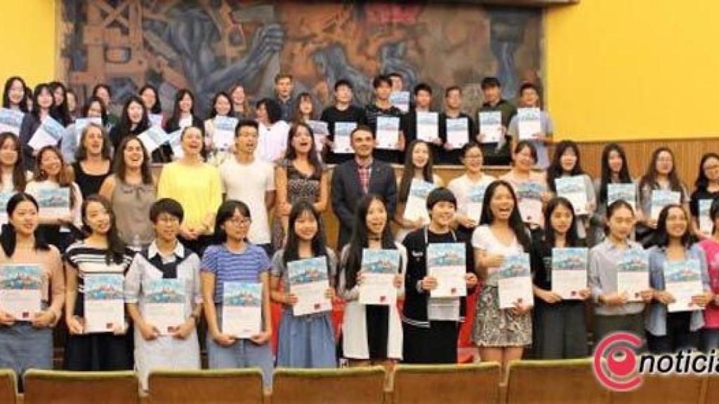 Foto UNI Diplomas extranjeros