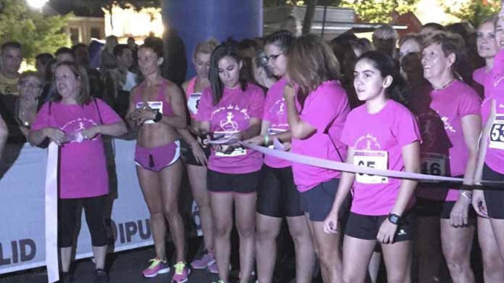 Valladolid-carrera-mujer-medina-cancer