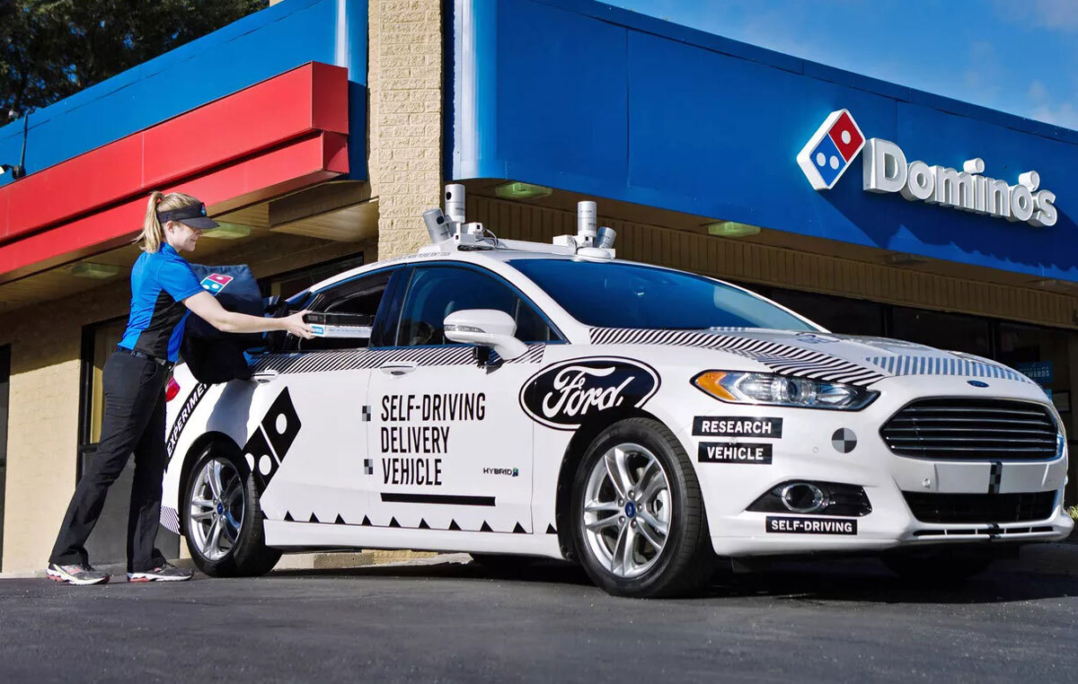 ford-dominos-pizza-coche-autonomo-repartidor-1