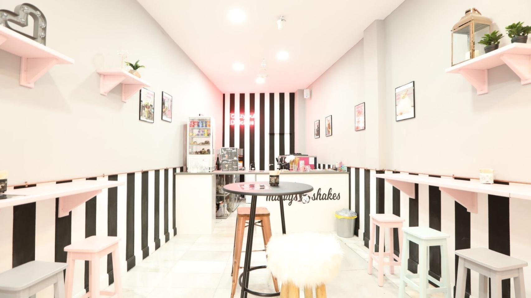 Con una estética muy neoyorquina y soft, abrieron hace dos meses en la calle San Onofre, 6. | Foto cortesía Malvy's Shake.