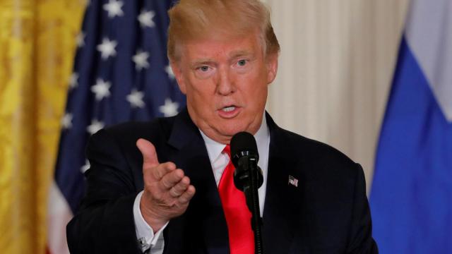 Trump en una rueda de prensa.