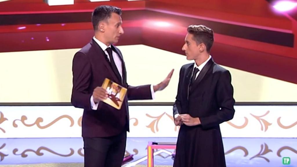 Un alumno y el presentador de 'Pura magia' de enfrentan tras el número