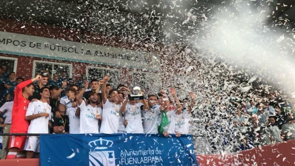 El Juvenil B, campeón del Mundial de Clubes. Foto. Twitter (@mundialmadrid)