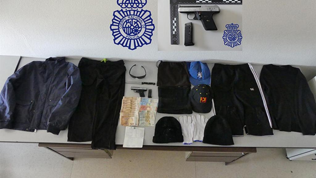 avila-detenidos-atraco-sucursal