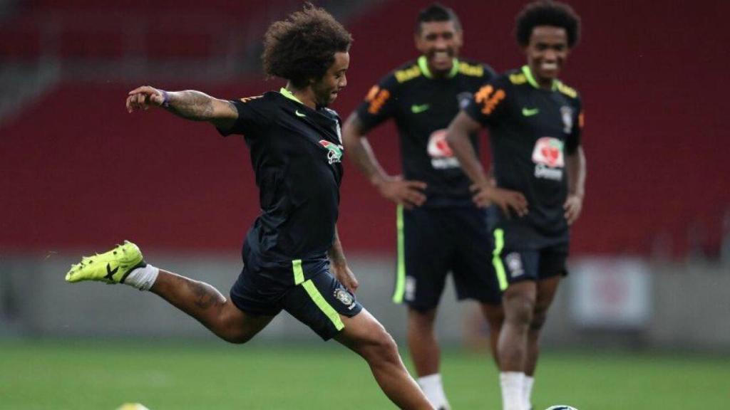 Marcelo entrena con su selección. Foto. (@MarceloM12)