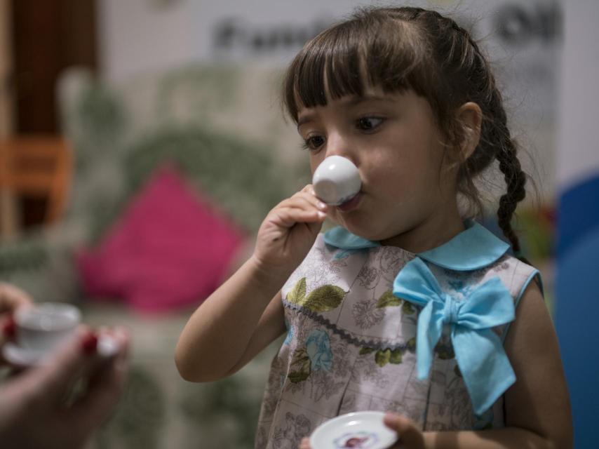 Nora aún no ha cumplido 4 años y ha superado varios momentos críticos en su vida.