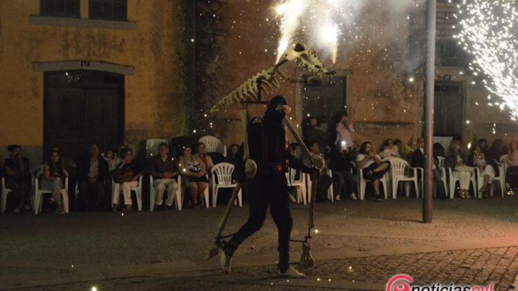 sete sois sete luas alfandega 17 (29)