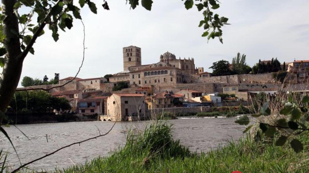 zamora-catedral-duero