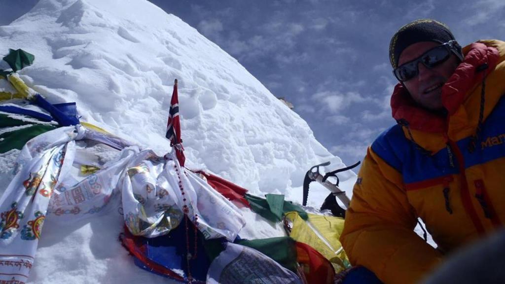 Antonio Jesús Vélez, en plena escalada.