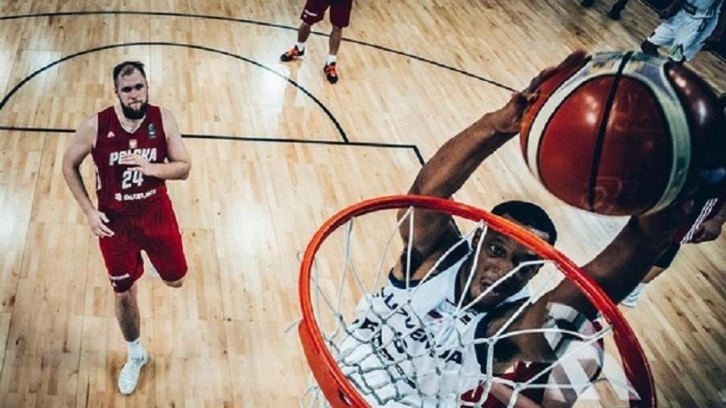 Randolph haciendo un mate. Foto: kzs.si