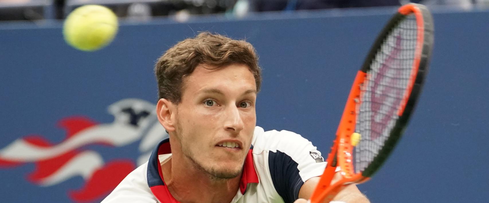 Carreño, golpeando un revés ante Shapovalov.