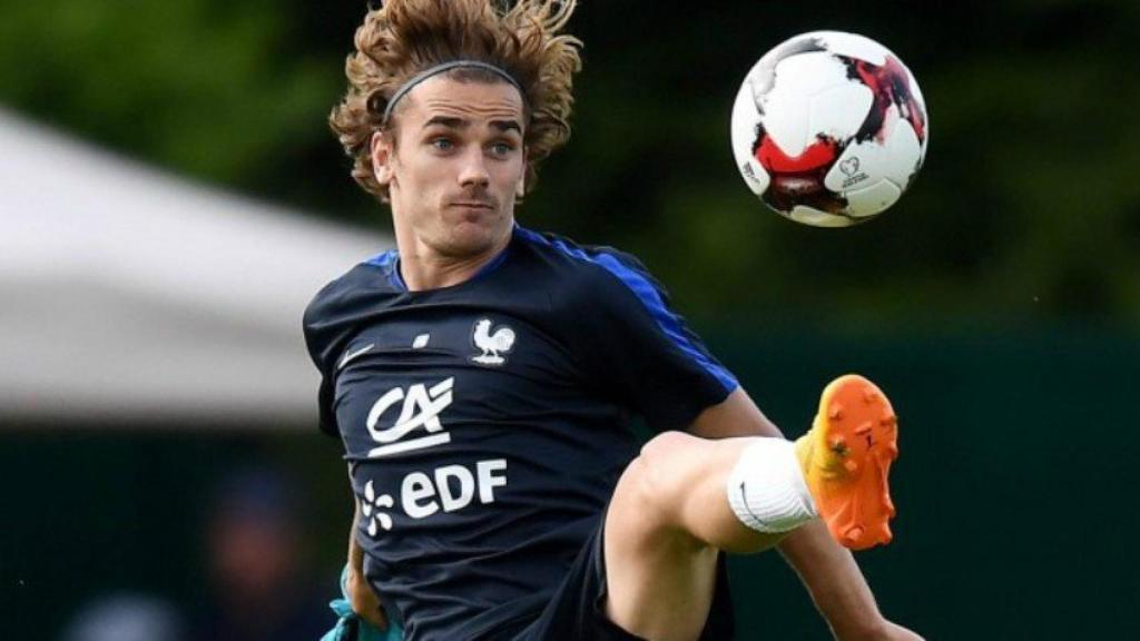Griezmann entrena con Francia. Foto fff.fr