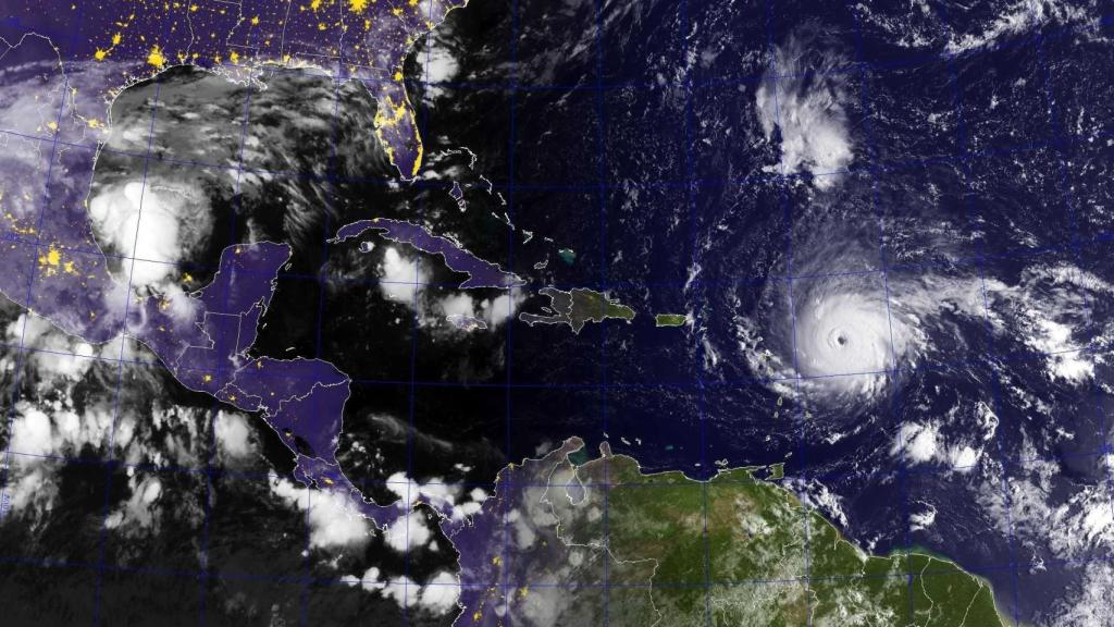 Vista por satélite de Irma.