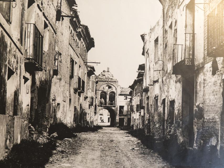 Los bombardeos sobre Belchite destrozaron buena parte del pueblo.