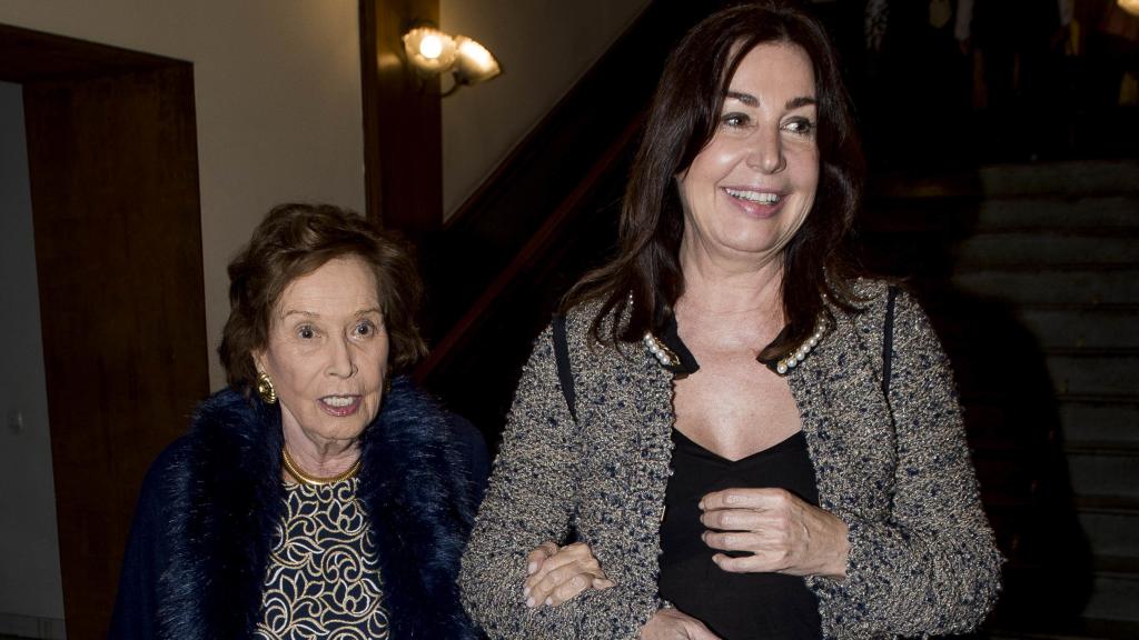 Carmen Franco Polo y Carmen Martínez-Bordiú durante la presentación de un libro en Madrid, febrero de 2017.