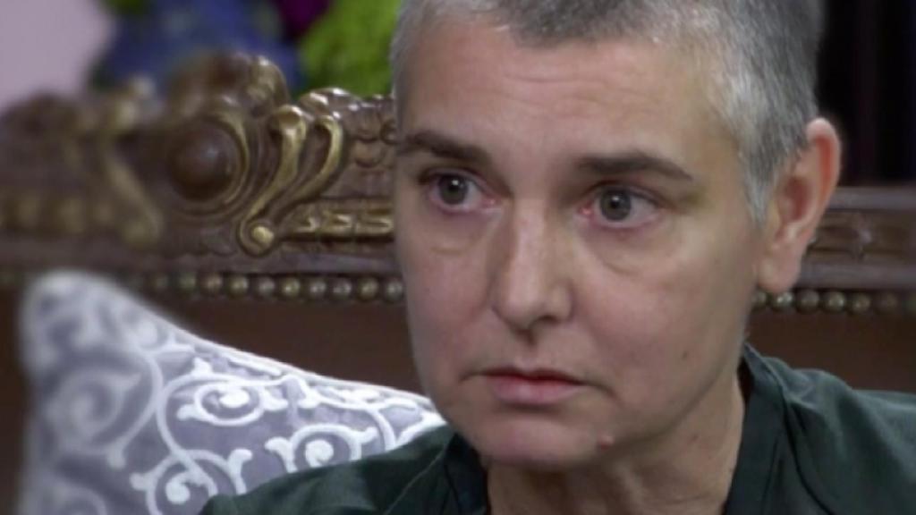Captura de Sinead O'Connor durante su entrevista con Dr. Phil