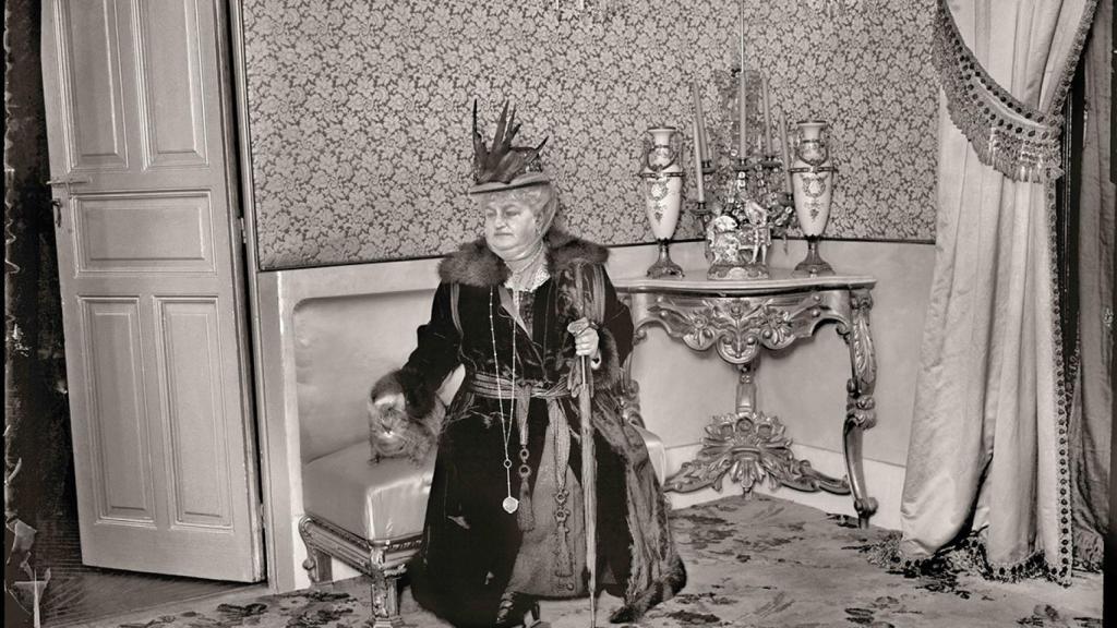 Retratada por Francisco Goñi en 1915 (Archivo Histórico de Guadalajara).