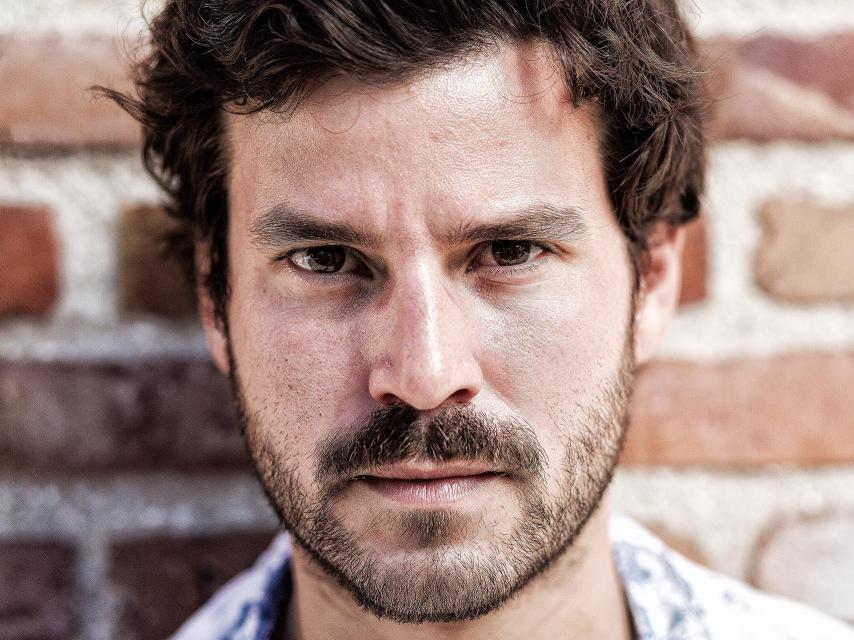 Willy Bárcenas dice que no hará jamás el himno del PP.