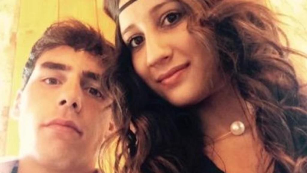 Fran Alcalá y su novia, Claudia.