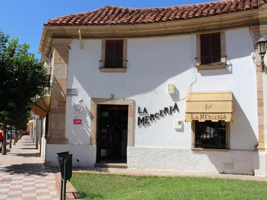 En la actualidad, la casa de los Ruiz Toledo es una mercería.