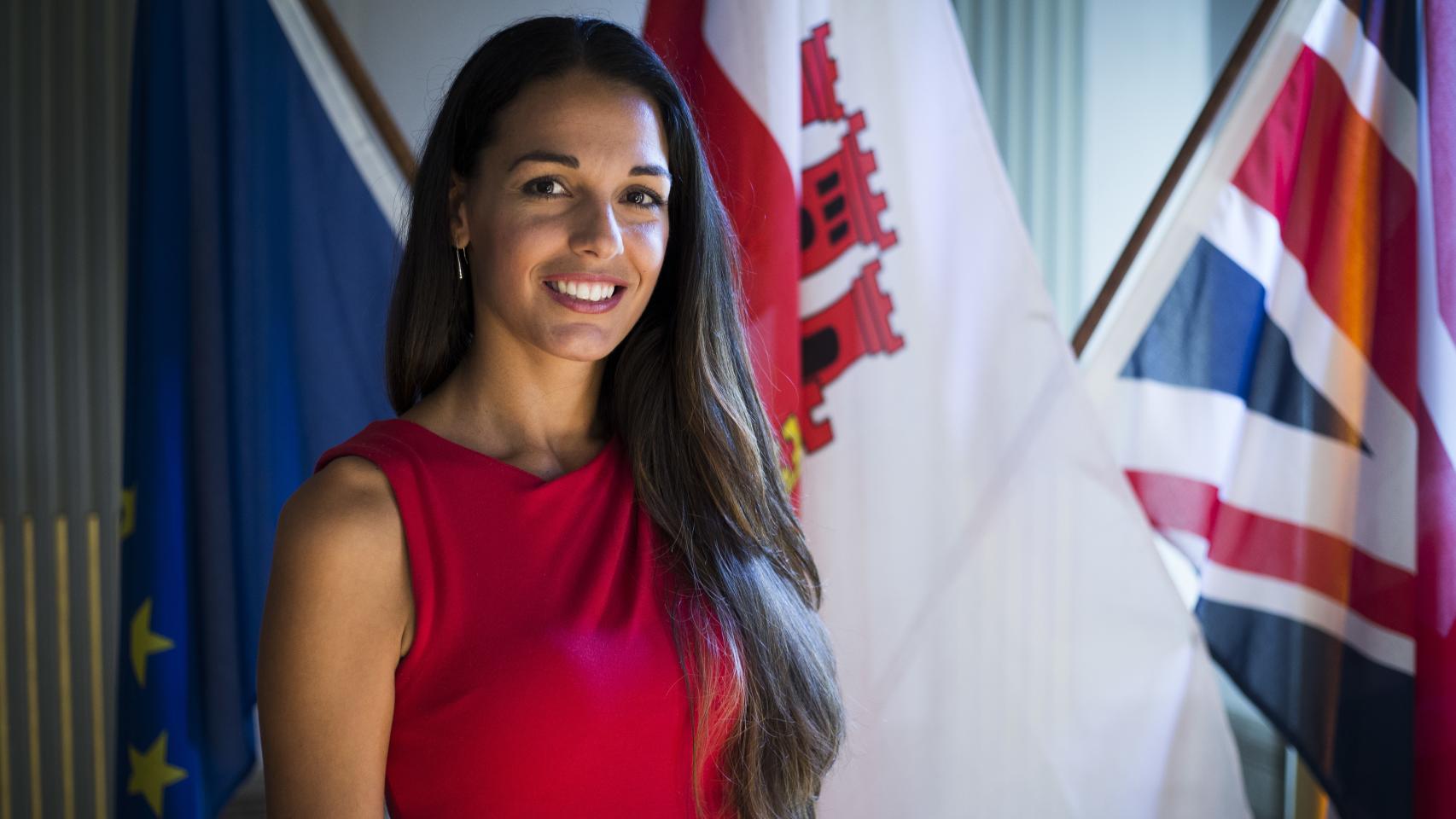 La gibraltareña Kaiane Aldorino, de Miss Mundo a alcaldesa de Gibraltar, tras el National Day.