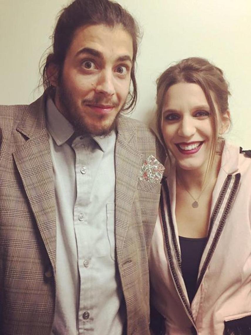 Salvador Sobral junto a su hermana Luisa.