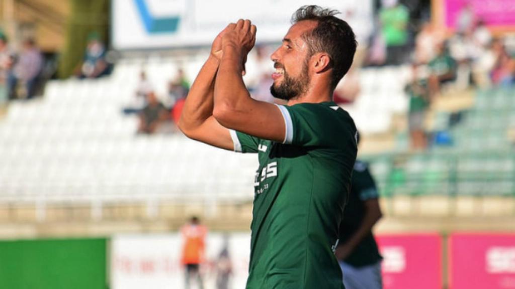 Canario celebrando su gol el domingo. Foto: Laura Pérez (CD Toledo)