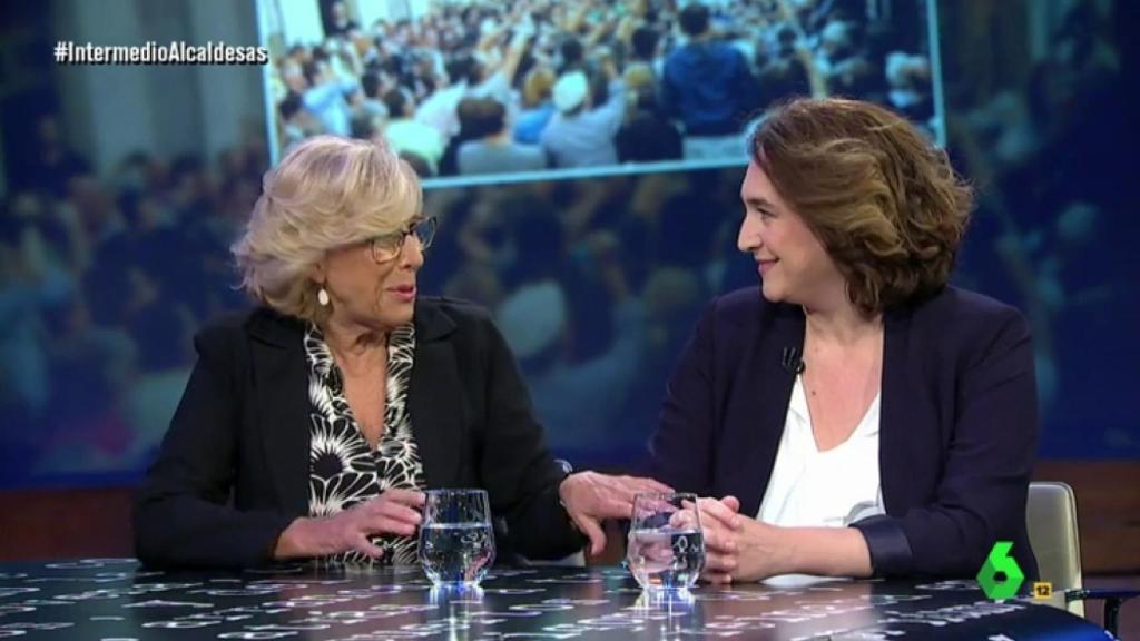 Manuela Carmena y Ada Colau.