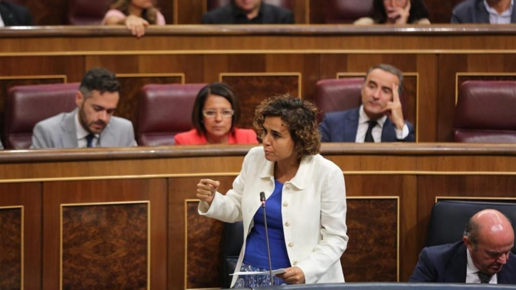 Dolors Monserrat en el Congreso.