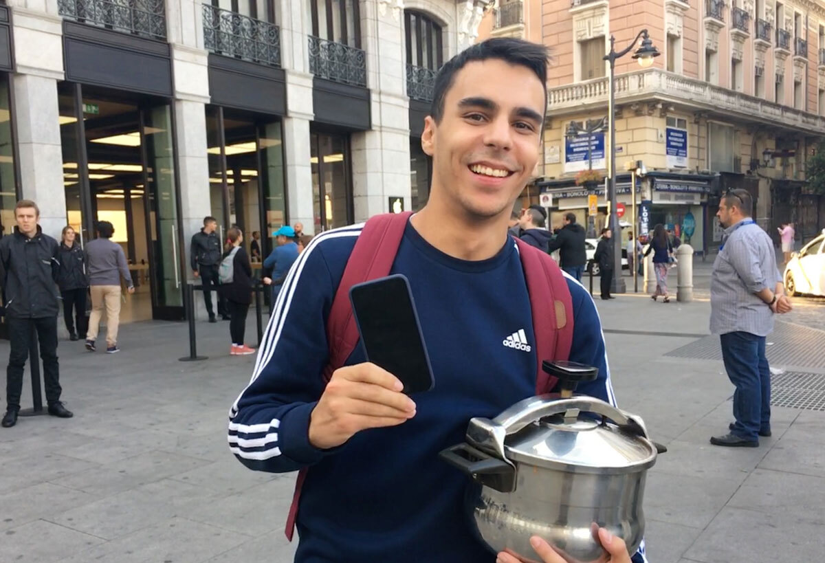 iphone-8-primer-comprador-apple-store