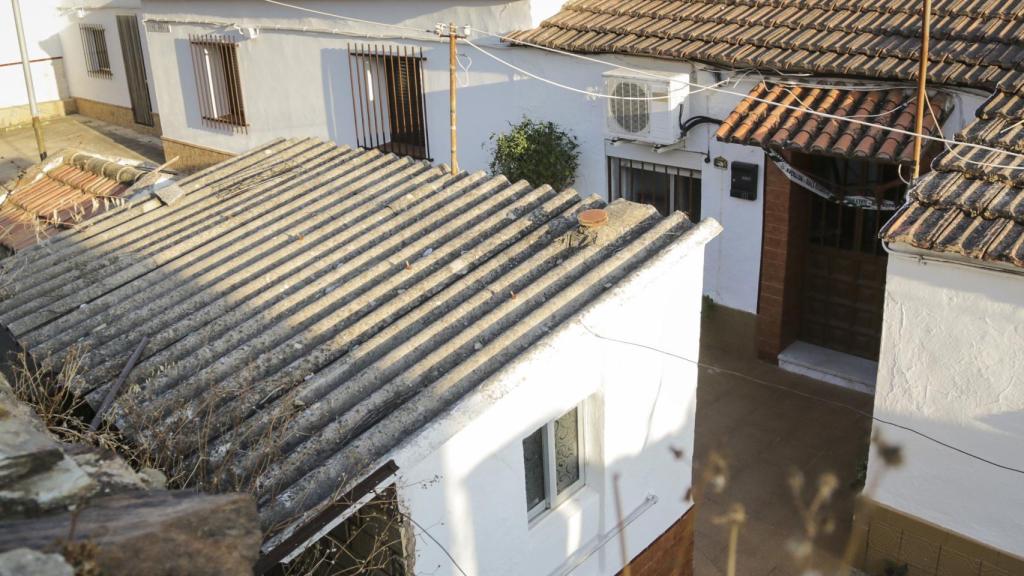 El inmueble donde se han encontrado los cadáveres.