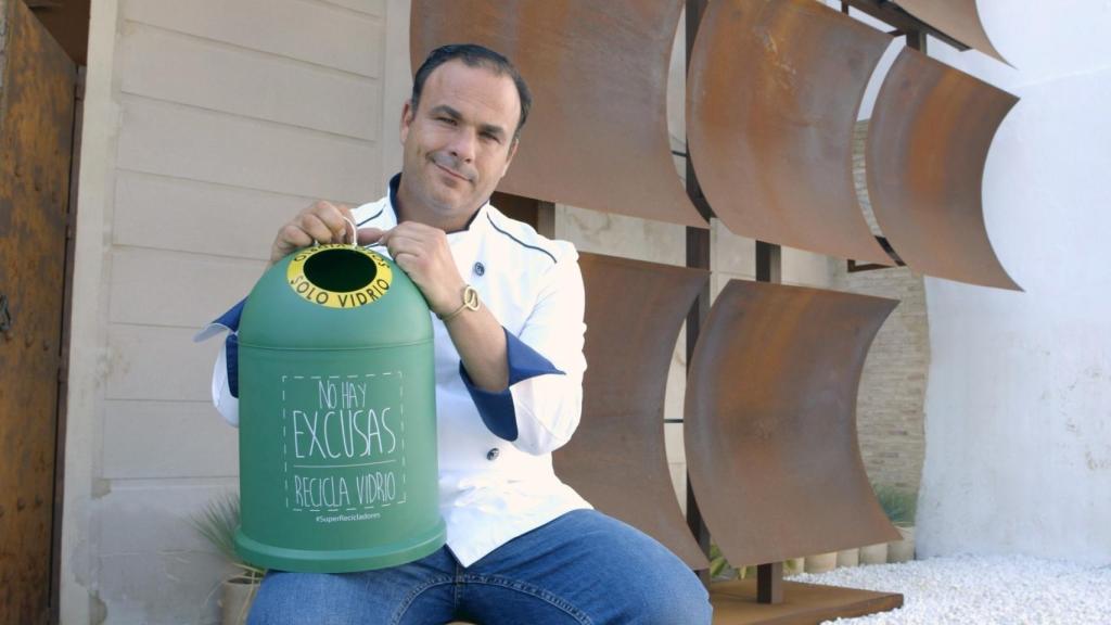 El chef Ángel León, embajador del plan de Ecovidrio.
