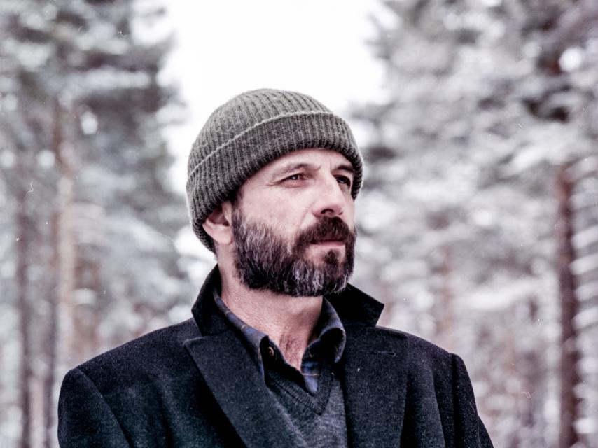 Josele Santiago no quiere que la música sea un reflejo de la realidad.