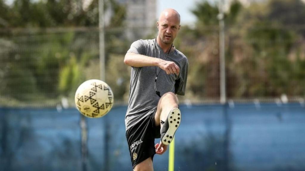 Jordi Cruyff durante un entrenamiento del Maccabi. Foto: Twitter (@jordicruyff).