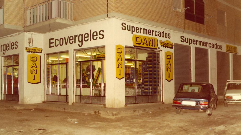 Primera de las tiendas puestas en marcha por Daniel Lozano en Granada