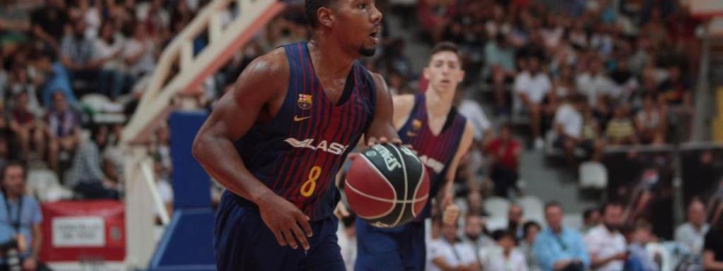 Phil Pressey en un partido con el Barça.