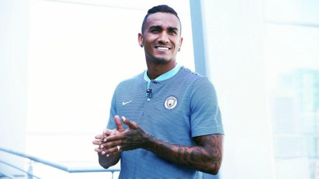 Danilo, nuevo jugador del Manchester City  Foto: mancity.com