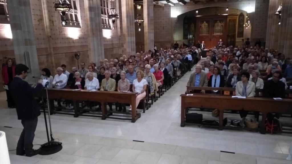 Iglesia de Nuestra Señora de Pompeya de Barcelona durante la plegaria por el 1-O el jueves.